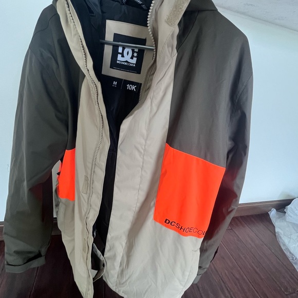 DC Defy Snowboard Jacket 2023 - Picture 2 of 7